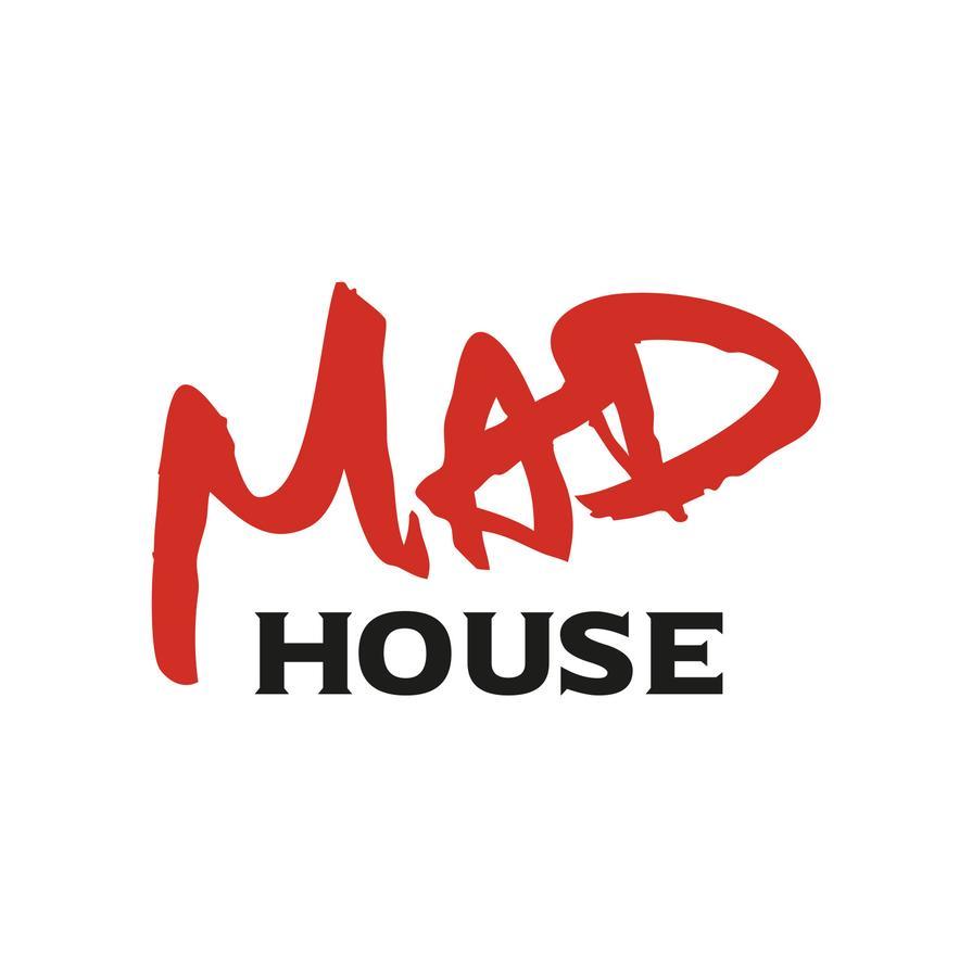 Ibis Styles Lausanne Center Madhouse מראה חיצוני תמונה